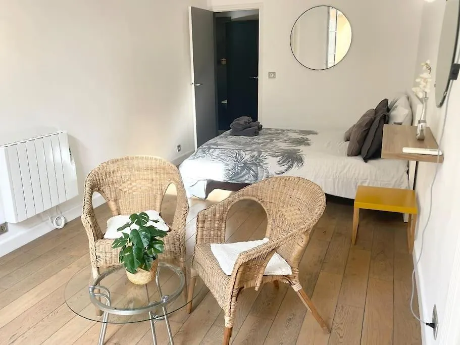 Homelivia, Vieux Nice, Appartement De Charme, Clim Balcon アパート ニース