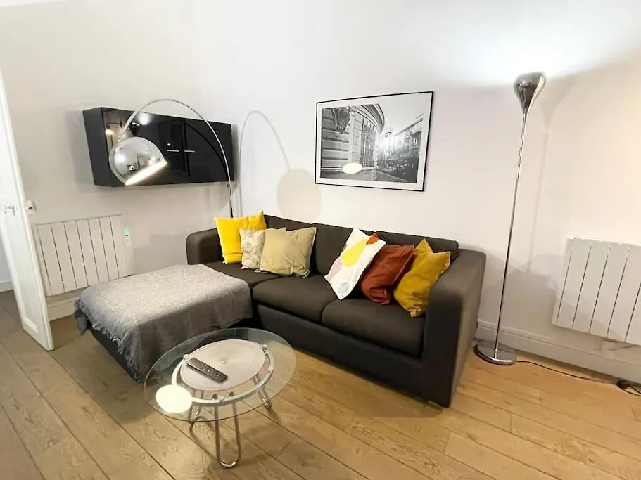 Homelivia, Vieux Nice, Appartement De Charme, Clim Balcon 0*, ニース